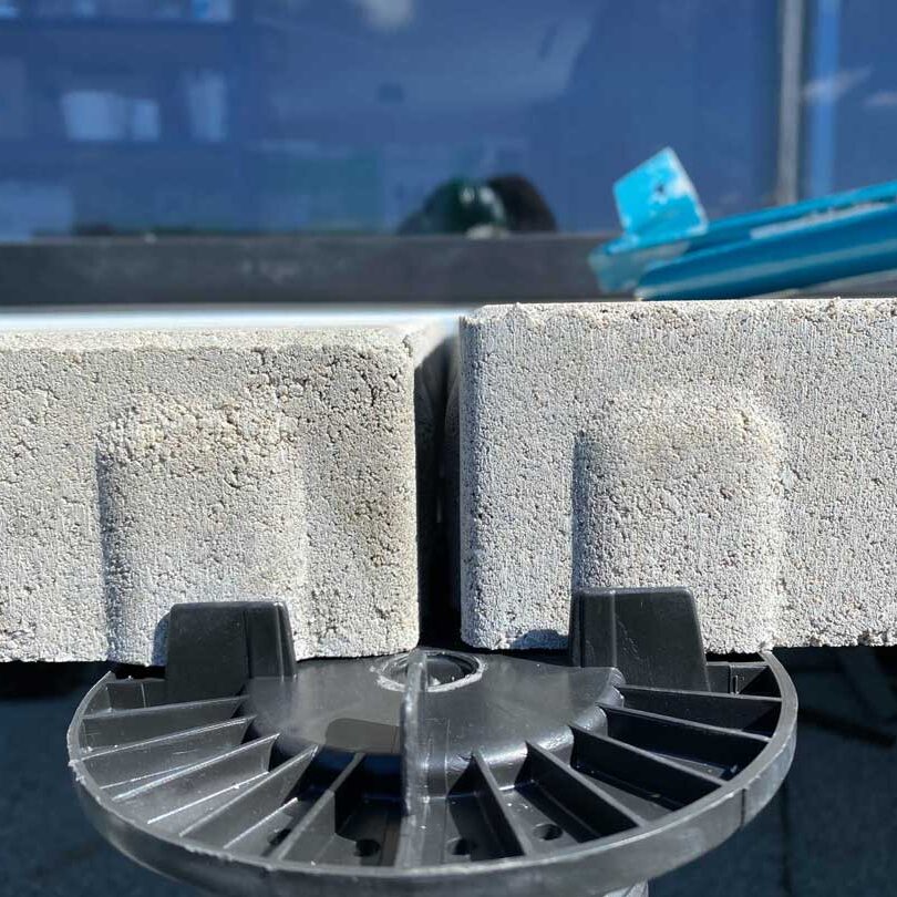 Toiture végétale et terrasse verte- Technopôle Angus - La ligne verte toit vert.